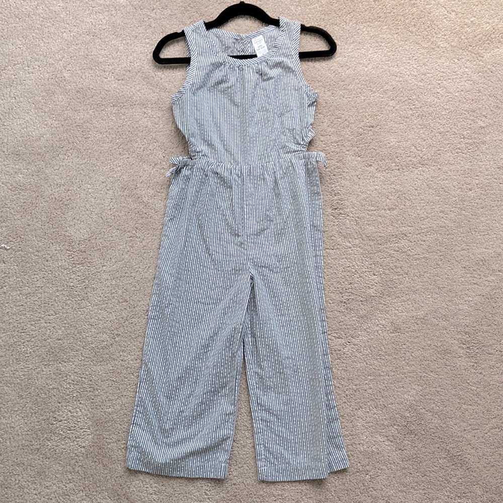 Carters size 6/6x jumpsuit